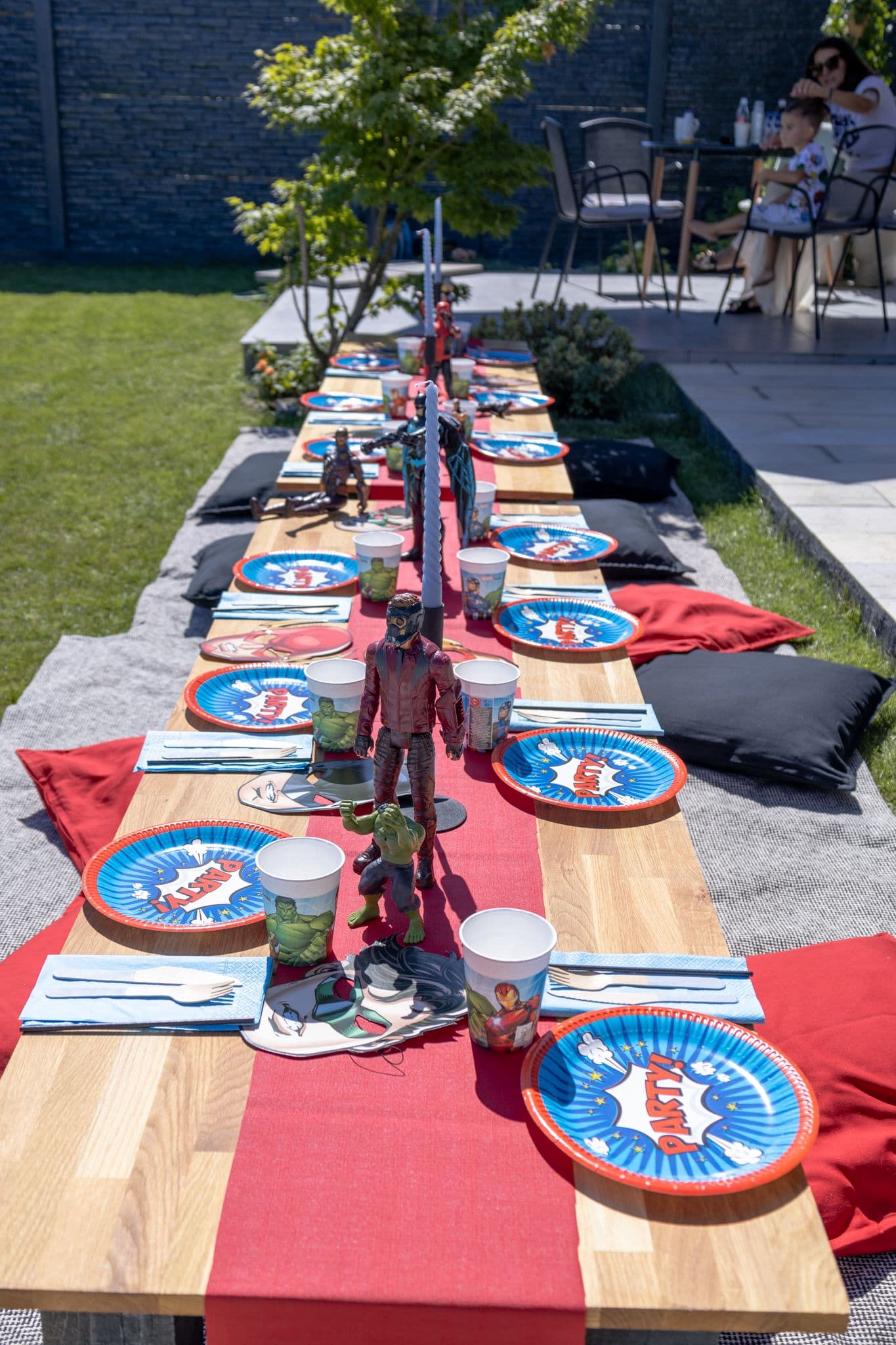 Aranjament masă copii 16